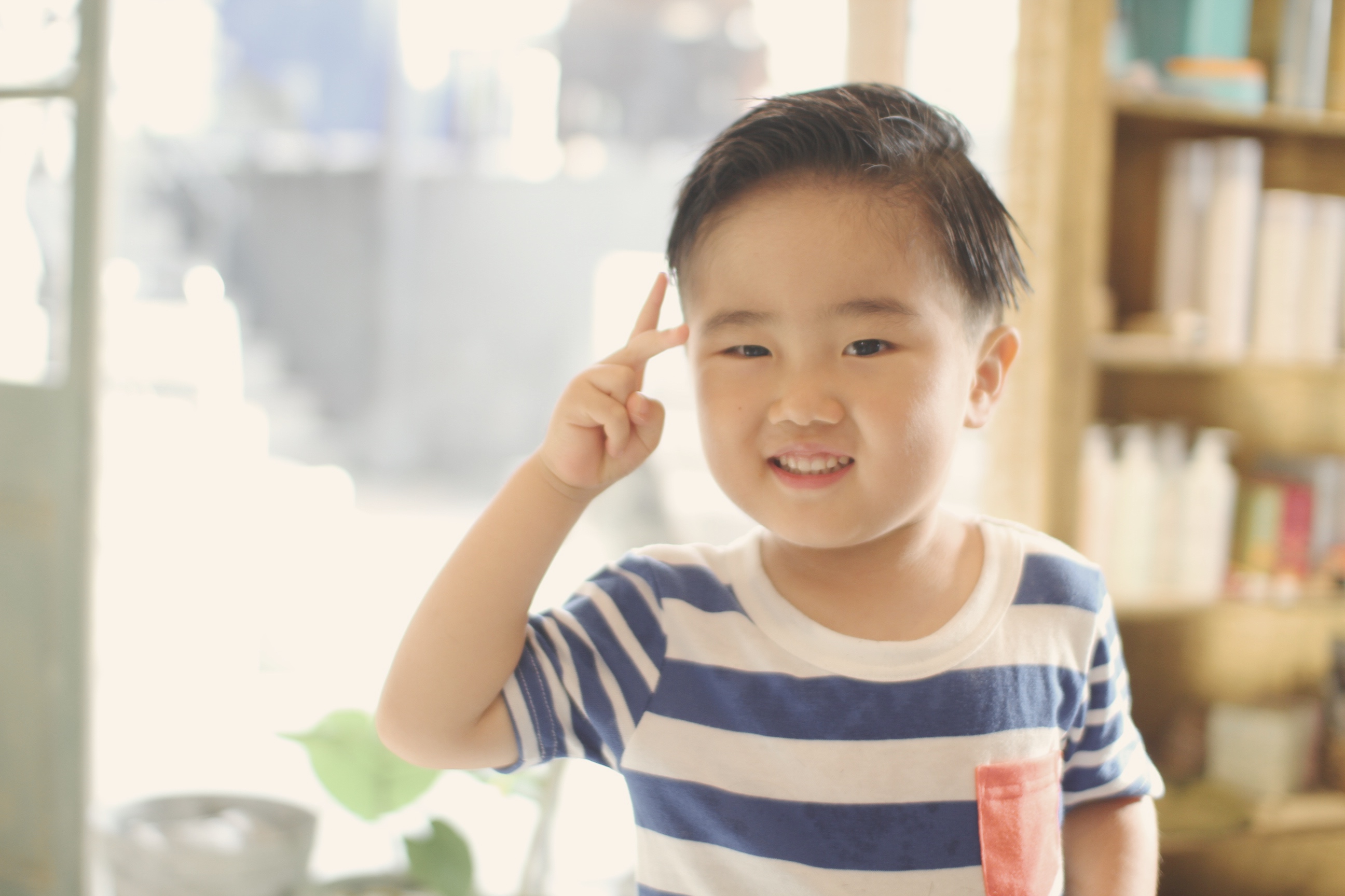 男の子　ツーブロック七三スタイル